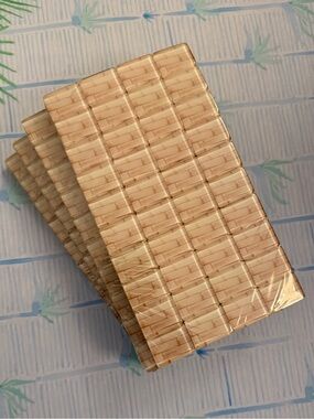 Palm Royal Green Mahjong Tiles Set - Pink & Blue Accents